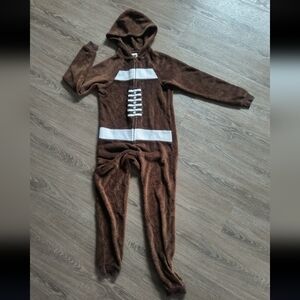 Cat & Jack Brown Football Hooded One-Piece Footie Pajamas Boys Medium 8/10